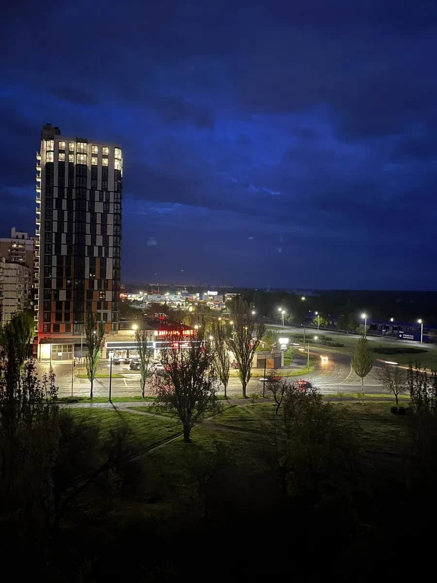2-кімнатна квартира, Олександрівський: видова, набережна, під ваш ремонт - фото 1