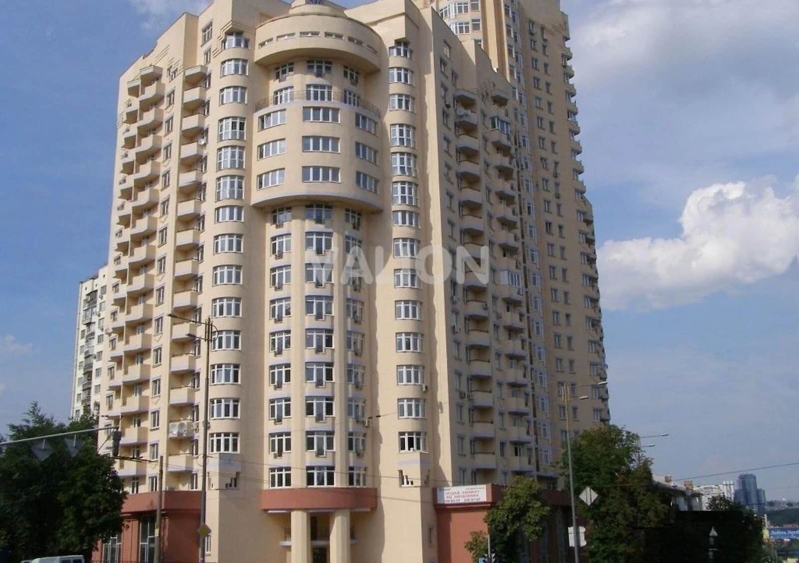 2-кімнатна квартира, Солом'янка: євроремонт, кухня-студія, укриття в будинку - фото 1