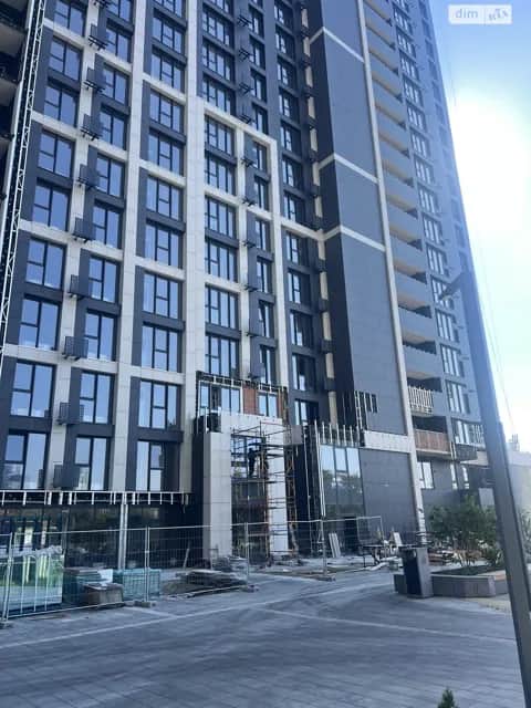 3-кімнатна квартира, Печерський: чорнова штукатурка, резервне живлення - фото 1
