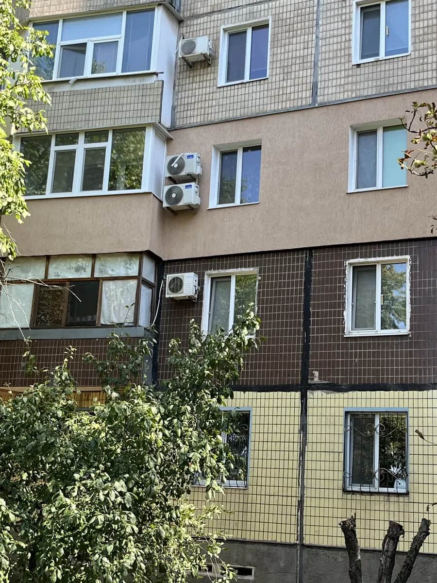 2-кімнатна квартира, Долгинцевський: незавершений ремонт, 2 кондиціонери - фото 1