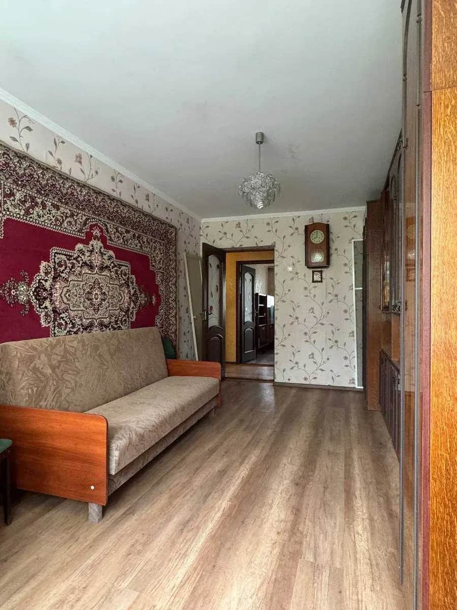 2-кімнатна квартира, Заводський: косметичний ремонт, меблі залишаються - фото 1