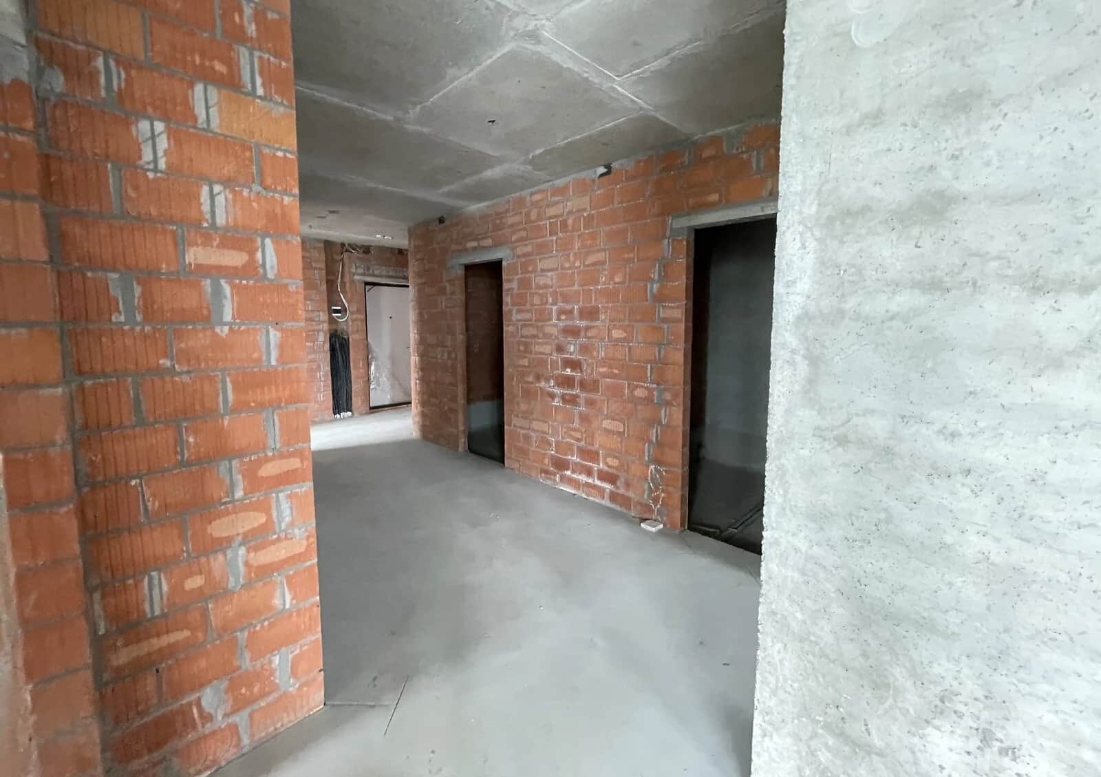 3-кімнатна квартира, Дарницький: новобудова, без оздоблення - фото 1