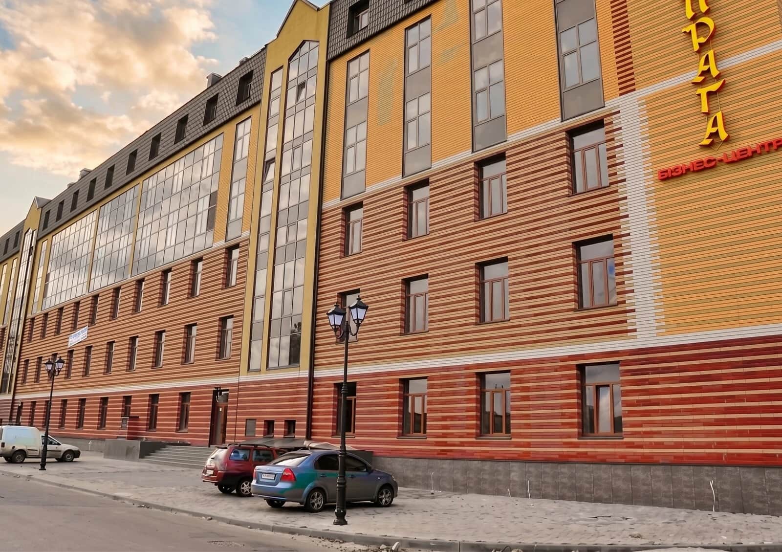 Офіс, Стара Дарниця: бізнес-центр, резервне живлення - фото 1