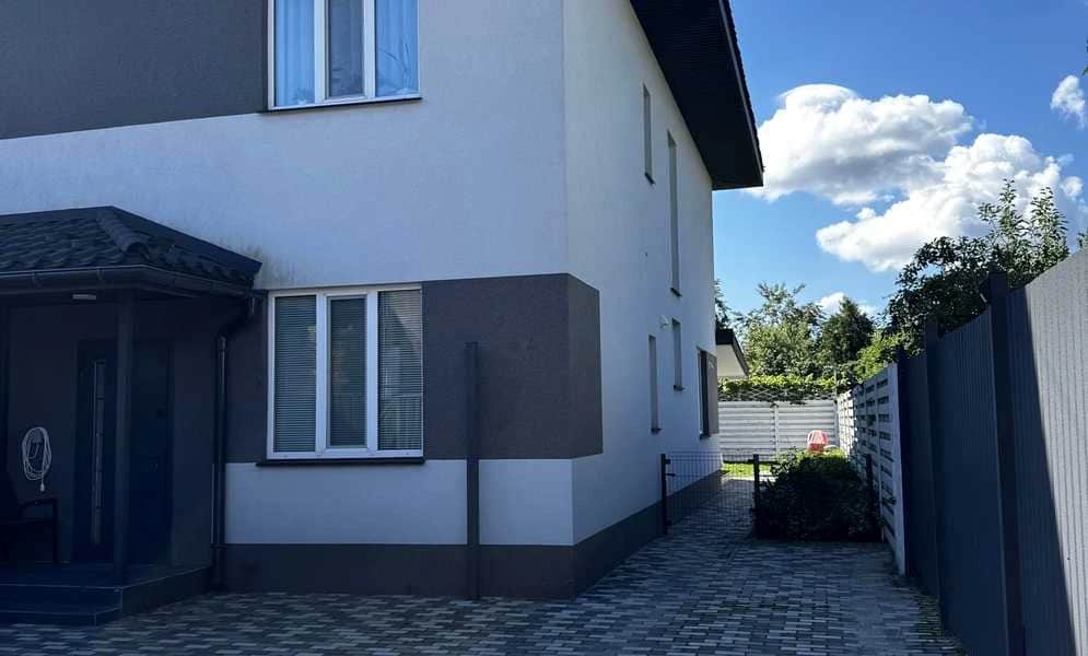 5-кімнатна квартира, Дарницький: автономне живлення, тепло, вода й інтернет - фото 1