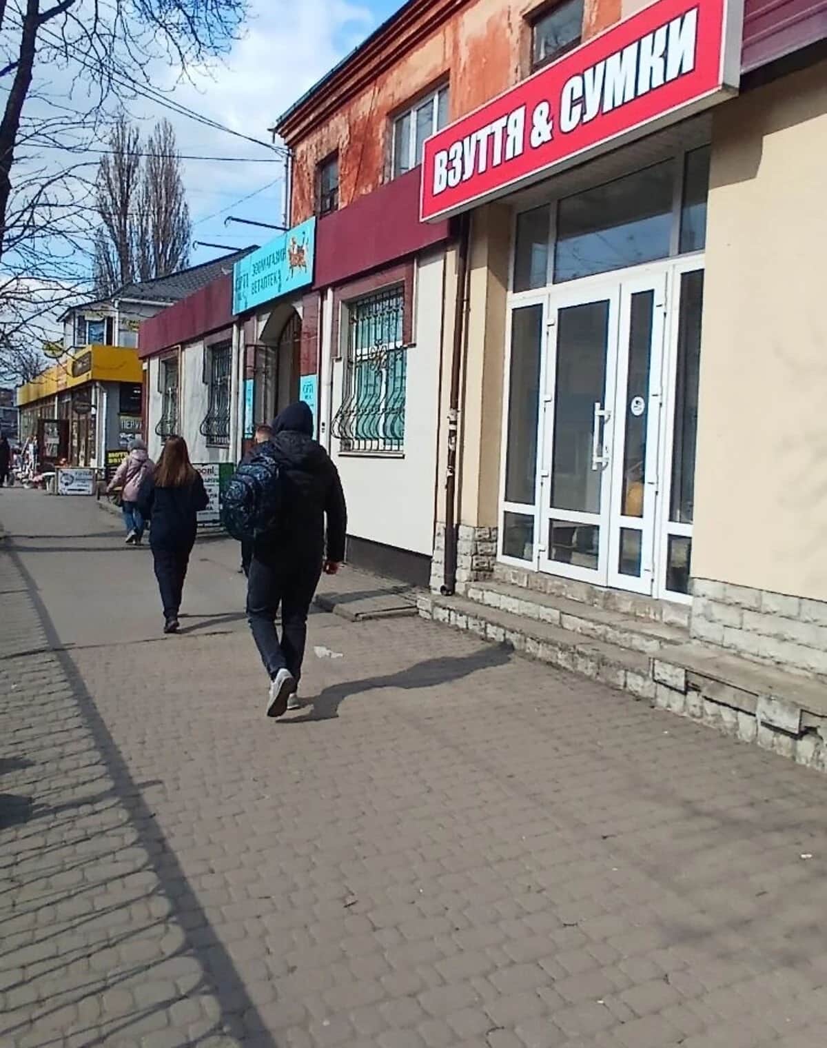 Приміщення, Центр: фасадне, під магазин, опалення без світла - фото 2