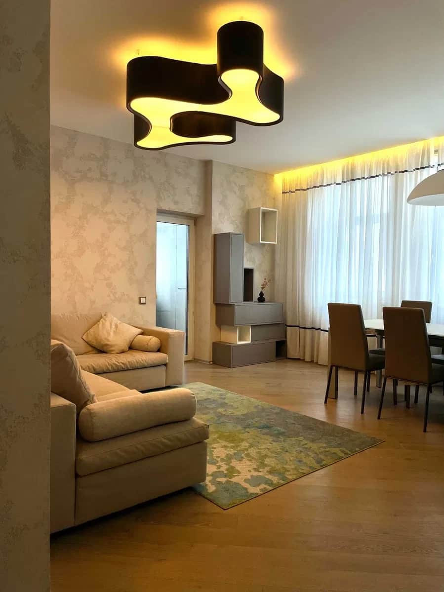 2-кімнатна квартира у ЖК Avenue 14-16: дизайнерський ремонт, генератор - фото 1