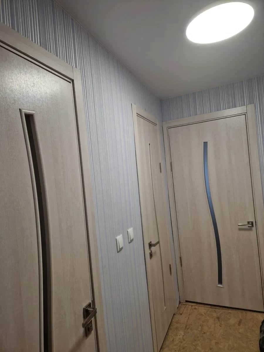 3-кімнатна квартира, Ізюм: роздільні кімнати, лоджія і балкон - фото 2
