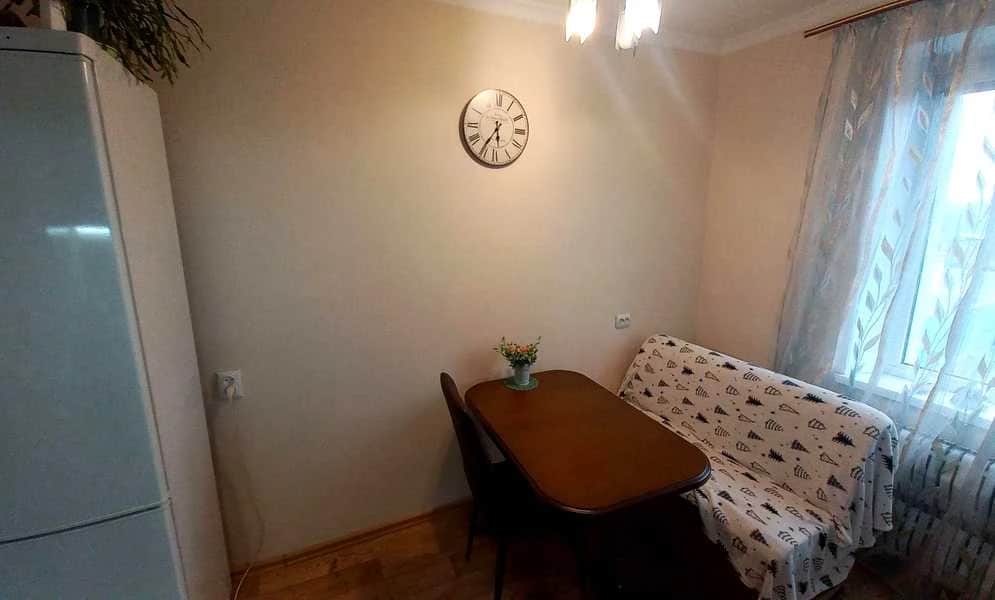 2-кімнатна квартира, Новокодацький: вода й інтернет, без ремонту - фото 2