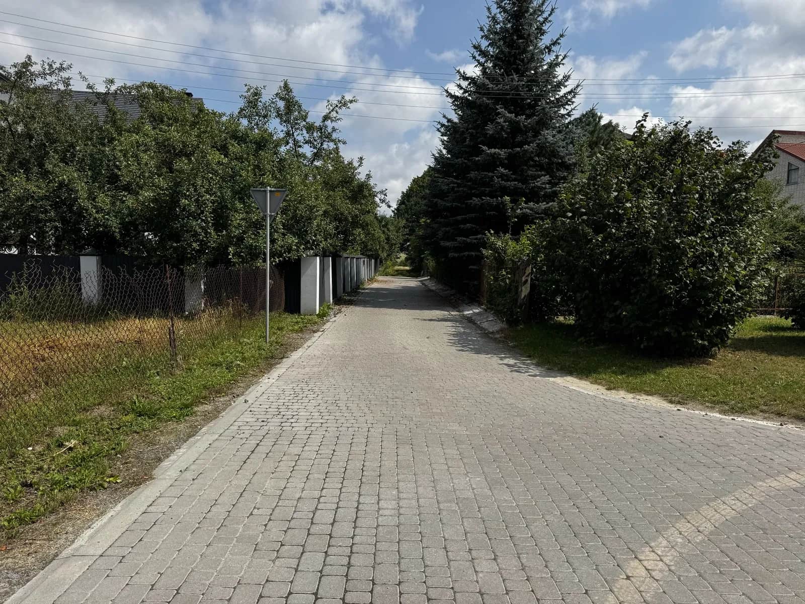 Ділянка 0.32 соток, Басівка: під будівництво, світло, газ і вода на межі - фото 2