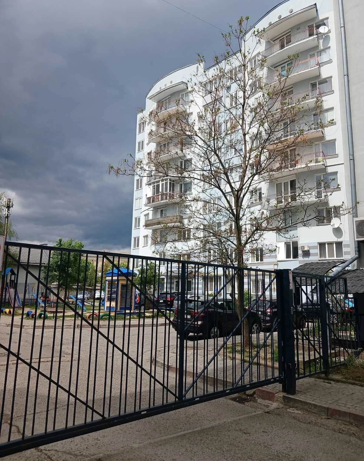 3-кімнатна квартира, Центр: єВідновлення, без ремонту - фото 2