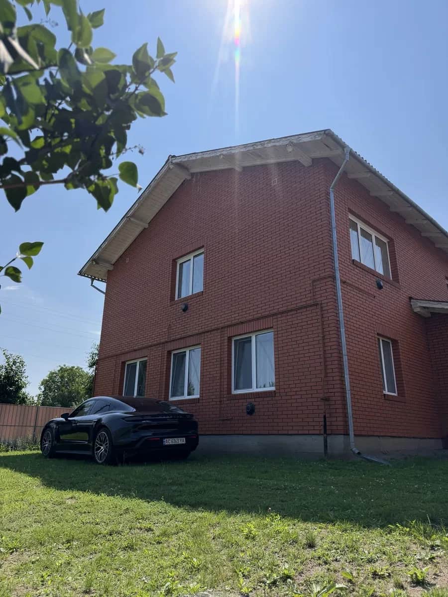 Будинок, Грушвиця Перша: два будинки, гараж на два автомобілі, 66 соток - фото 1