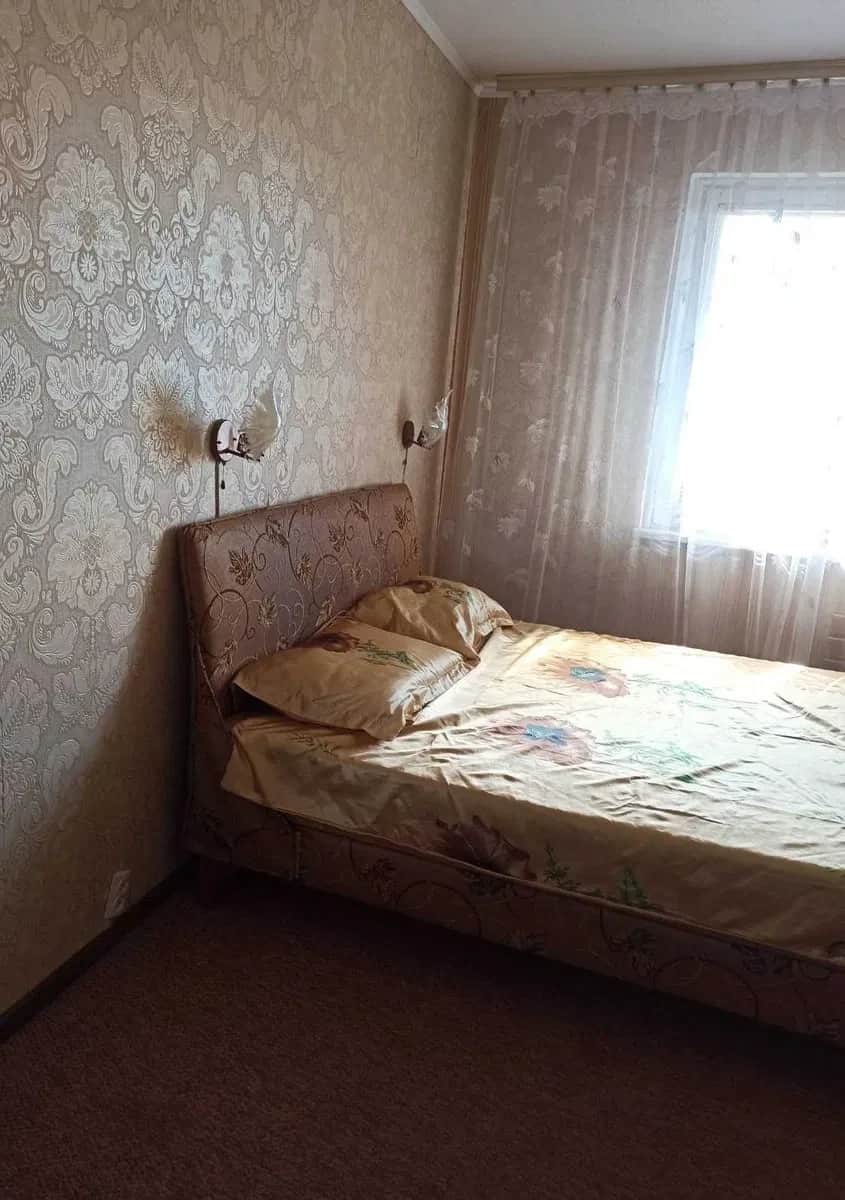 2-кімнатна квартира, Деснянський: дві великі лоджії, косметичний ремонт - фото 1
