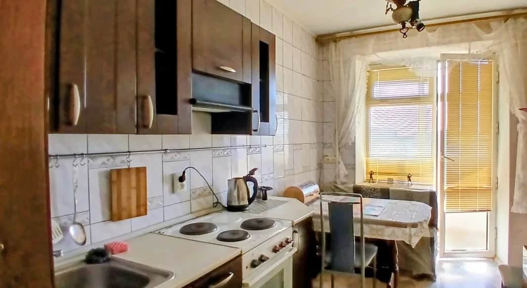 2-кімнатна квартира, Суми: у центрі, для пари або однієї людини - фото 1