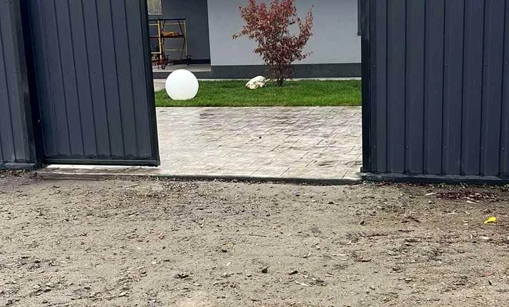 Будинок, Зазим’я: 2 спальні, тепловий насос, 11 км до метро Лісова - фото 1
