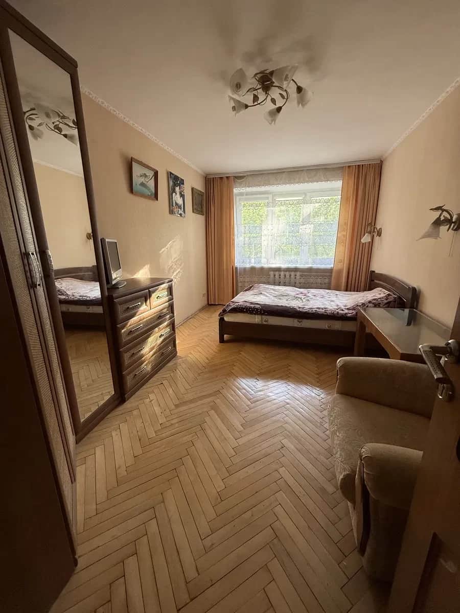 2-кімнатна квартира, Голосіївський: ліс 3 хвилини, метро Васильківська - фото 1