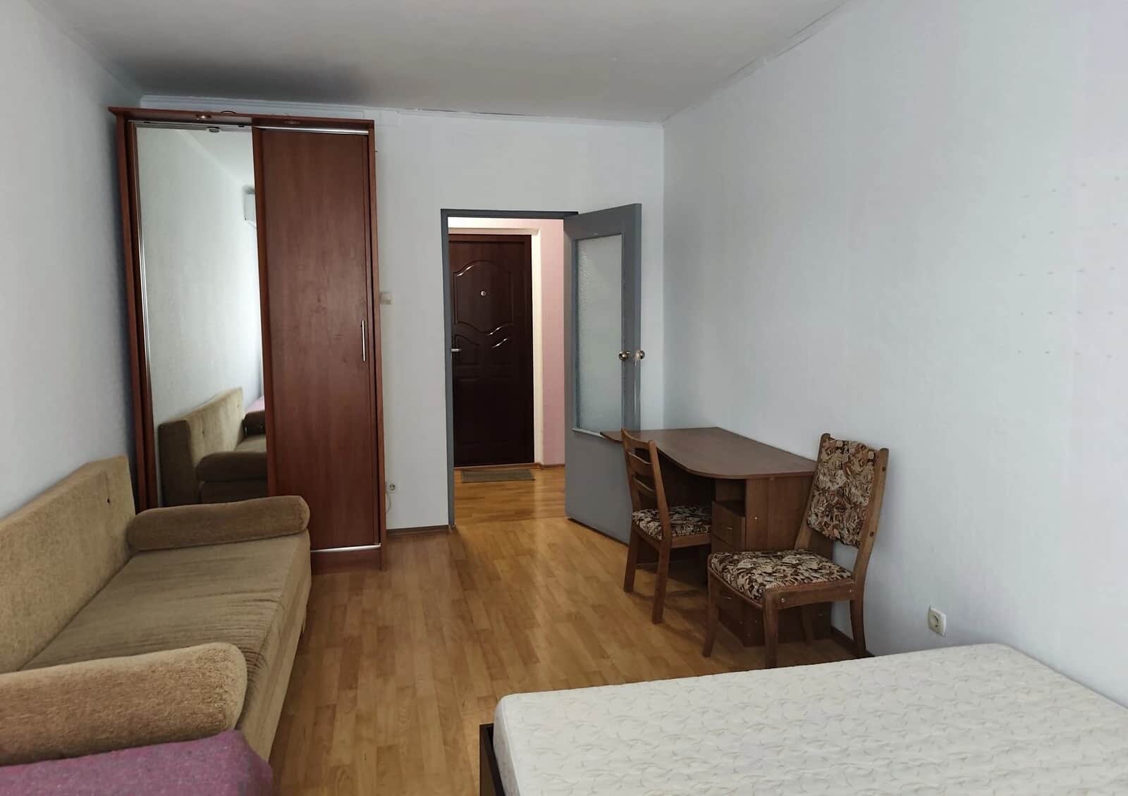 1-кімнатна квартира, Позняки: можна з малими дітьми, метро Осокорки - фото 2