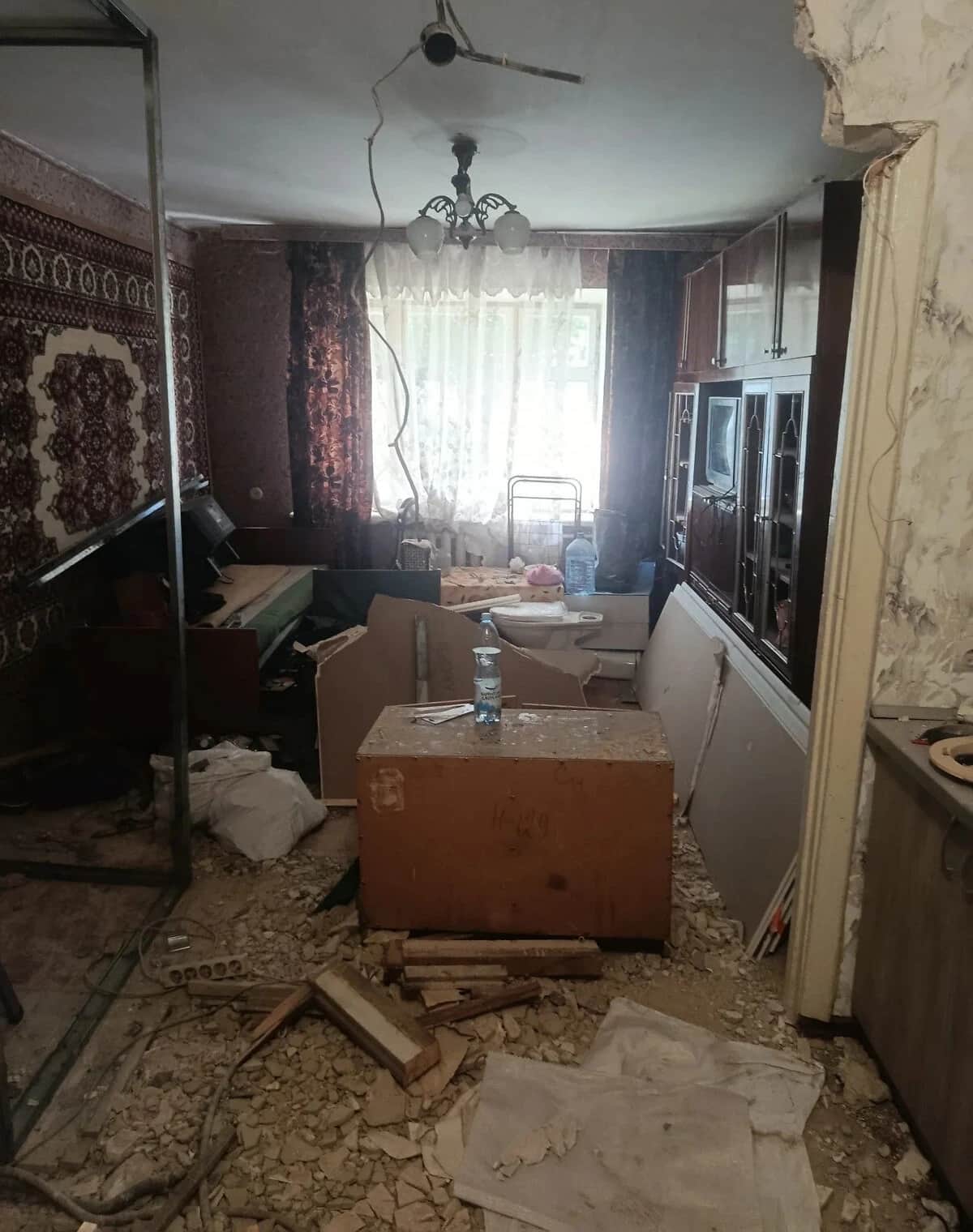 1-кімнатна квартира, Новозаводський: чорнова штукатурка, цегляні стіни - фото 1