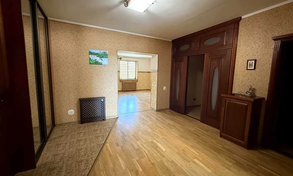 4-кімнатна квартира, Рівне: дворівнева, автономне газове опалення - фото 2