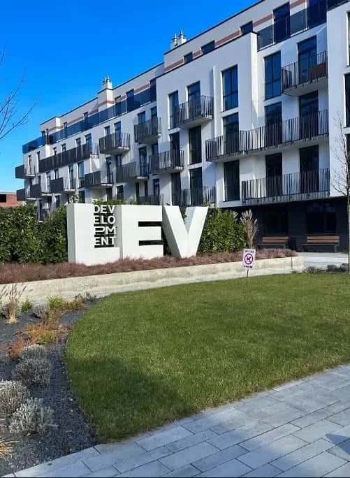 3-кімнатна квартира у ЖК Silent Park: тераса 40 м², вид на Львів - фото 1