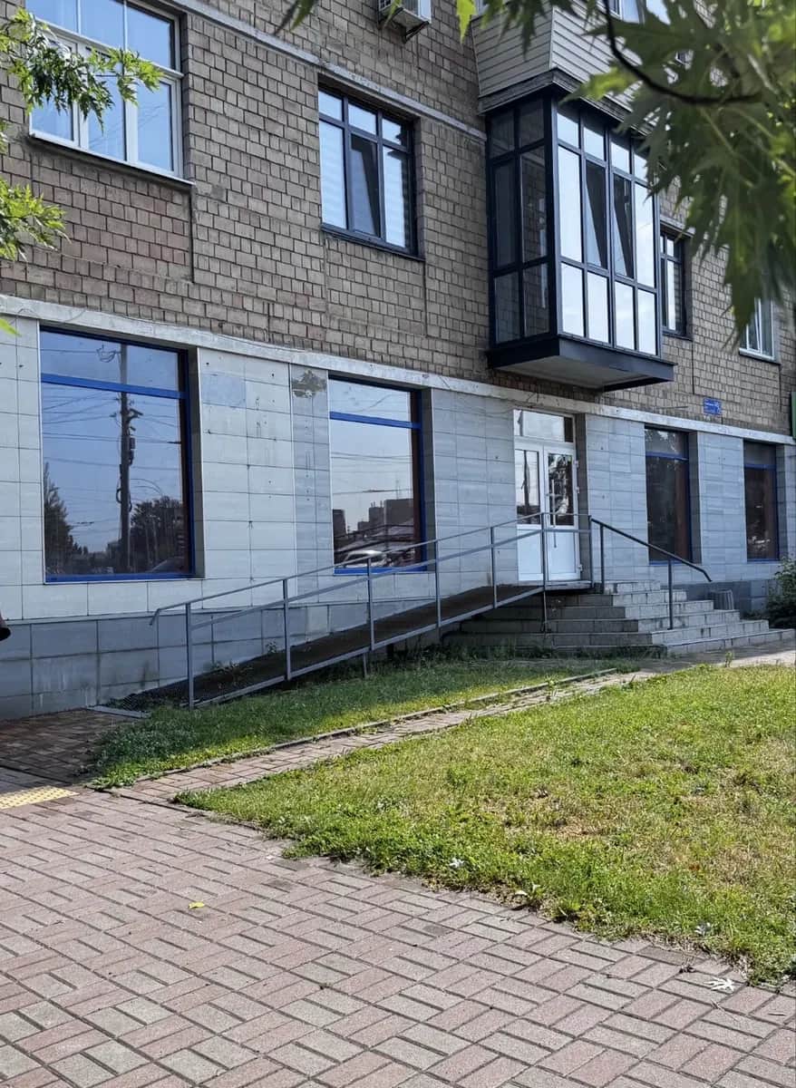 Приміщення, Солом'янський: фасадне, 11 кВт, аварійний вихід - фото 1