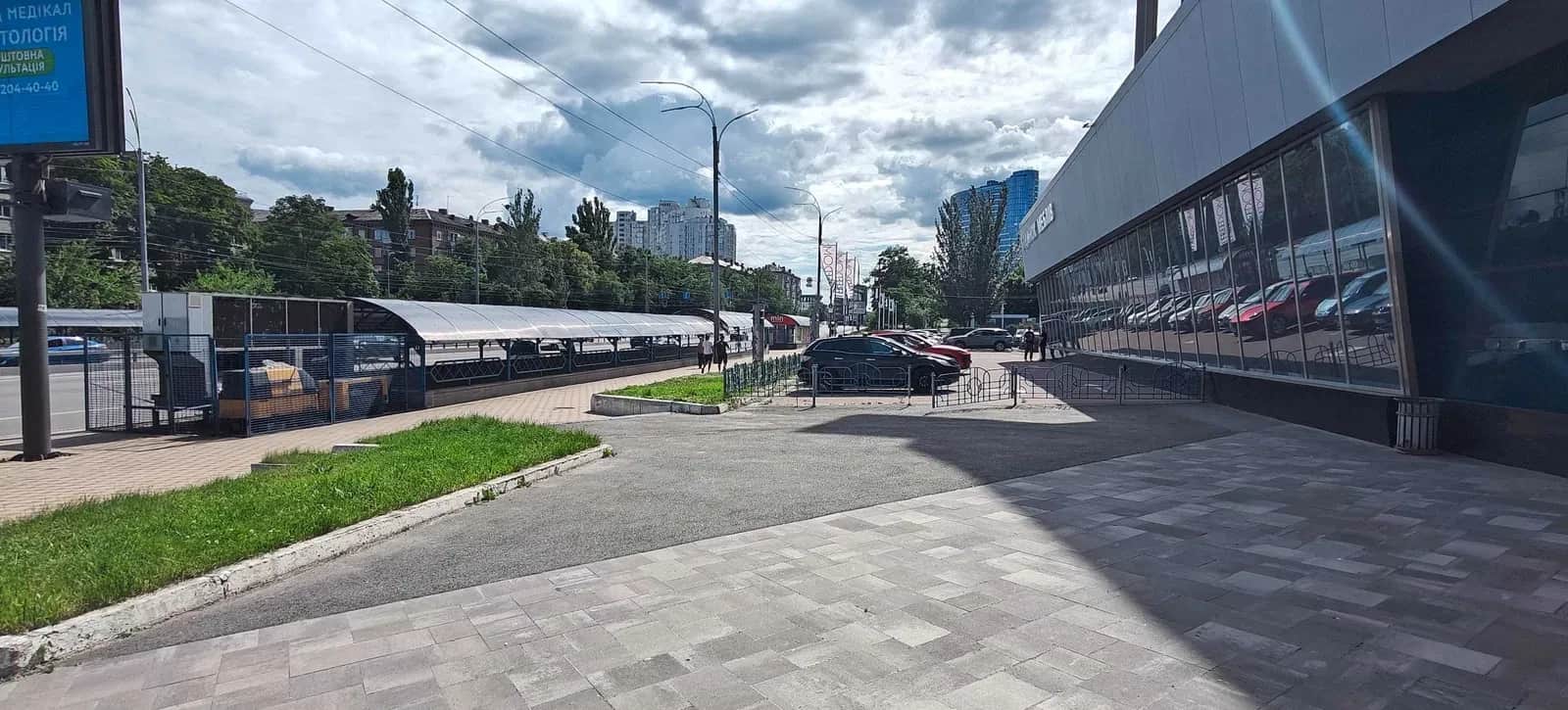 Торгові приміщення у ТЦ Навігатор: генератор, підземний рівень - фото 2