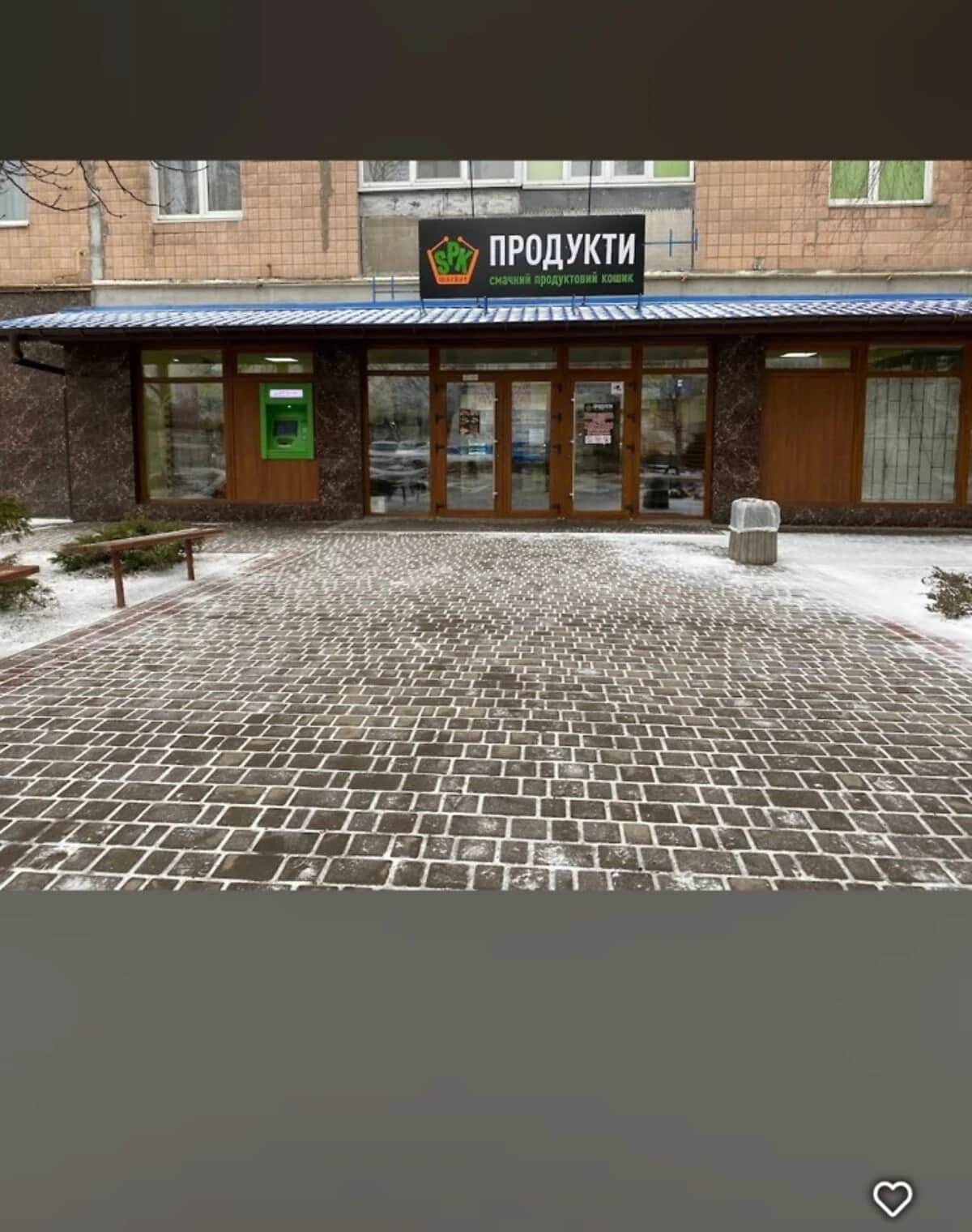 Комерційне приміщення, Фастів: дизайнерський ремонт, фасадне - фото 1