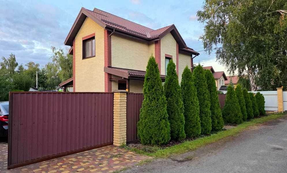 Будинок у ЖК Вишневий хуторок: генератор і світло завжди, басейн - фото 1