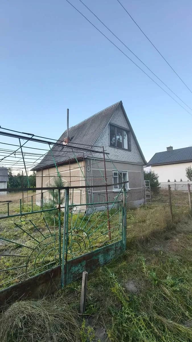 Дача, Веснянка: сезонна вода, приватизовані будинок і ділянка - фото 2