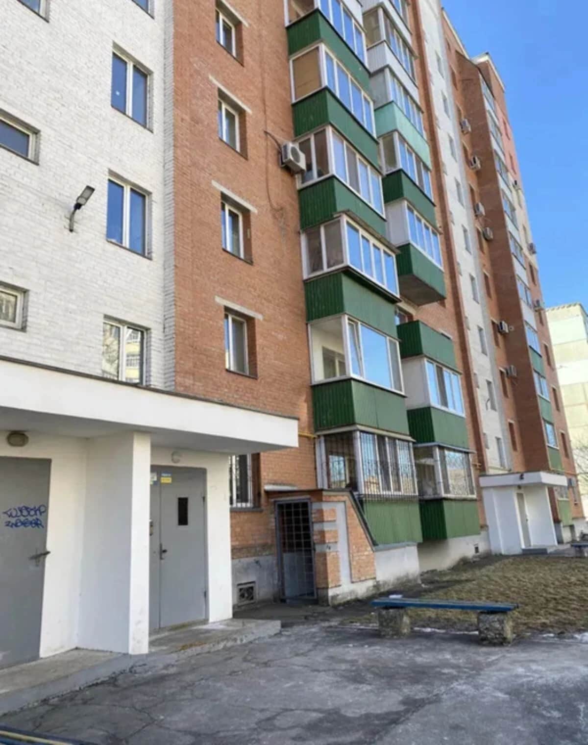 2-кімнатна квартира, Правий Поділ: євроремонт, внутрішній двір - фото 1