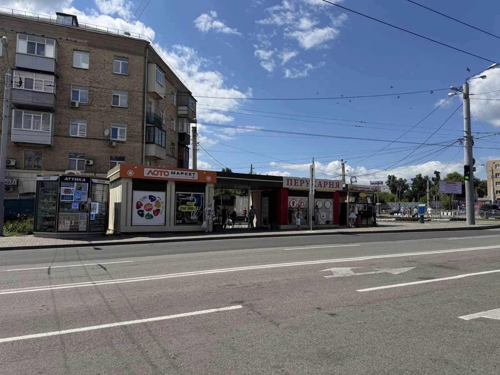 2 МАФи, Холодна Гора: діючі орендарі, навпроти супермаркету Клас - фото 2