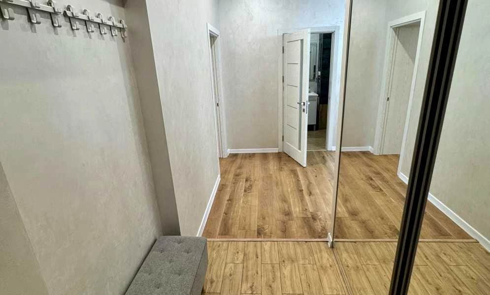 1-кімнатна квартира, Печерський: укриття, метро Арсенальна, сталінка - фото 2