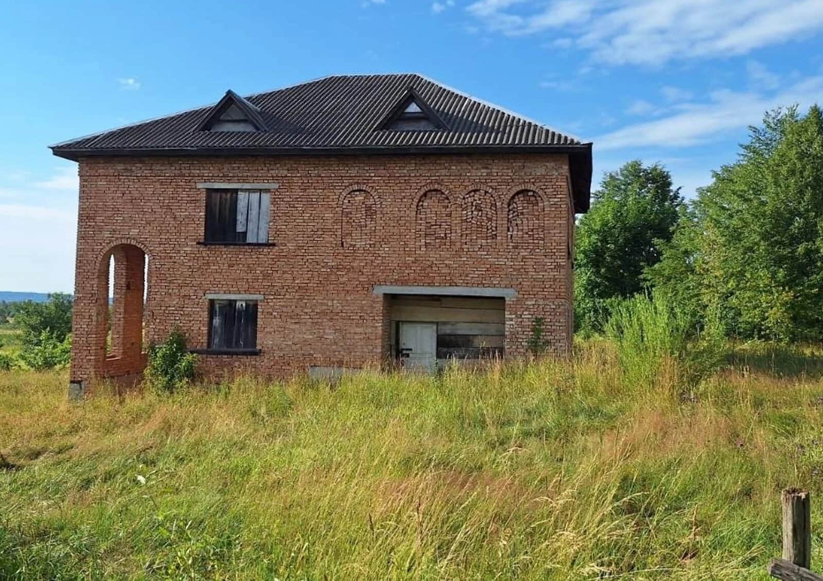 Будинок, Яворів (Долина): ділянка 50 соток, коробка та дах - фото 2
