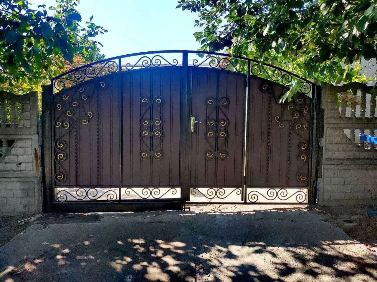 Будинок, Нововоронцовка: 25 соток, фруктовий сад, літня кухня - фото 2