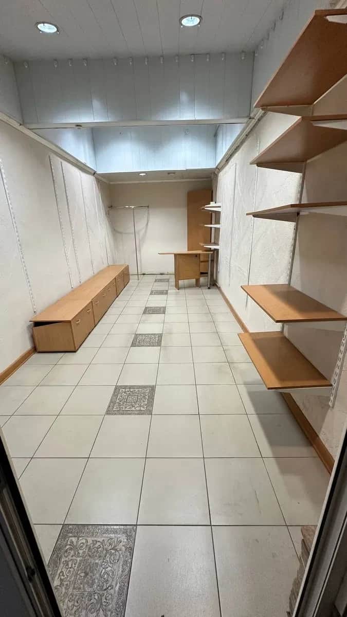 Магазин, Приморський: готовий бізнес, панорамні вікна, обмін на авто - фото 1