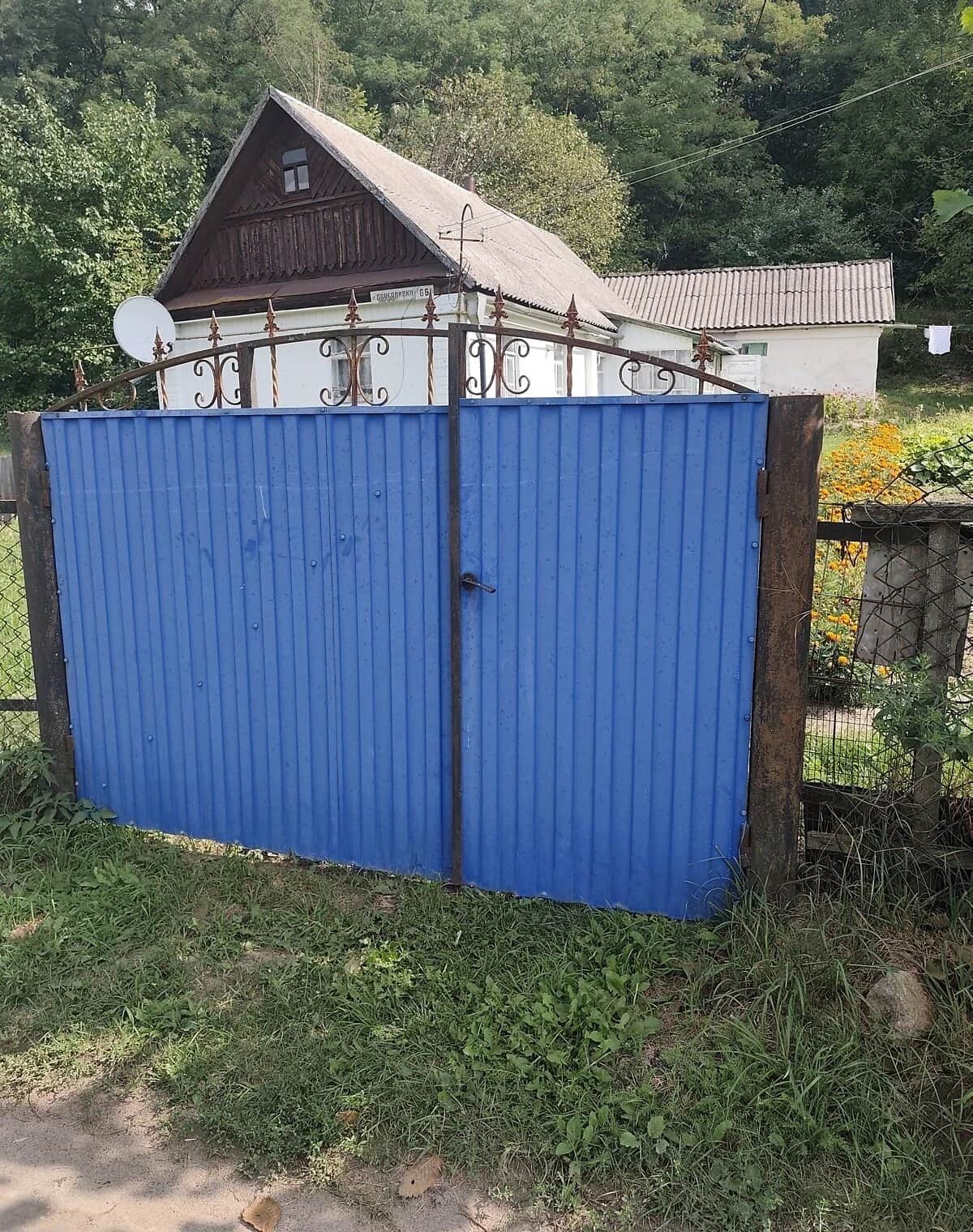 Будинок, Троянів: 11 соток, газове й пічне опалення - фото 1