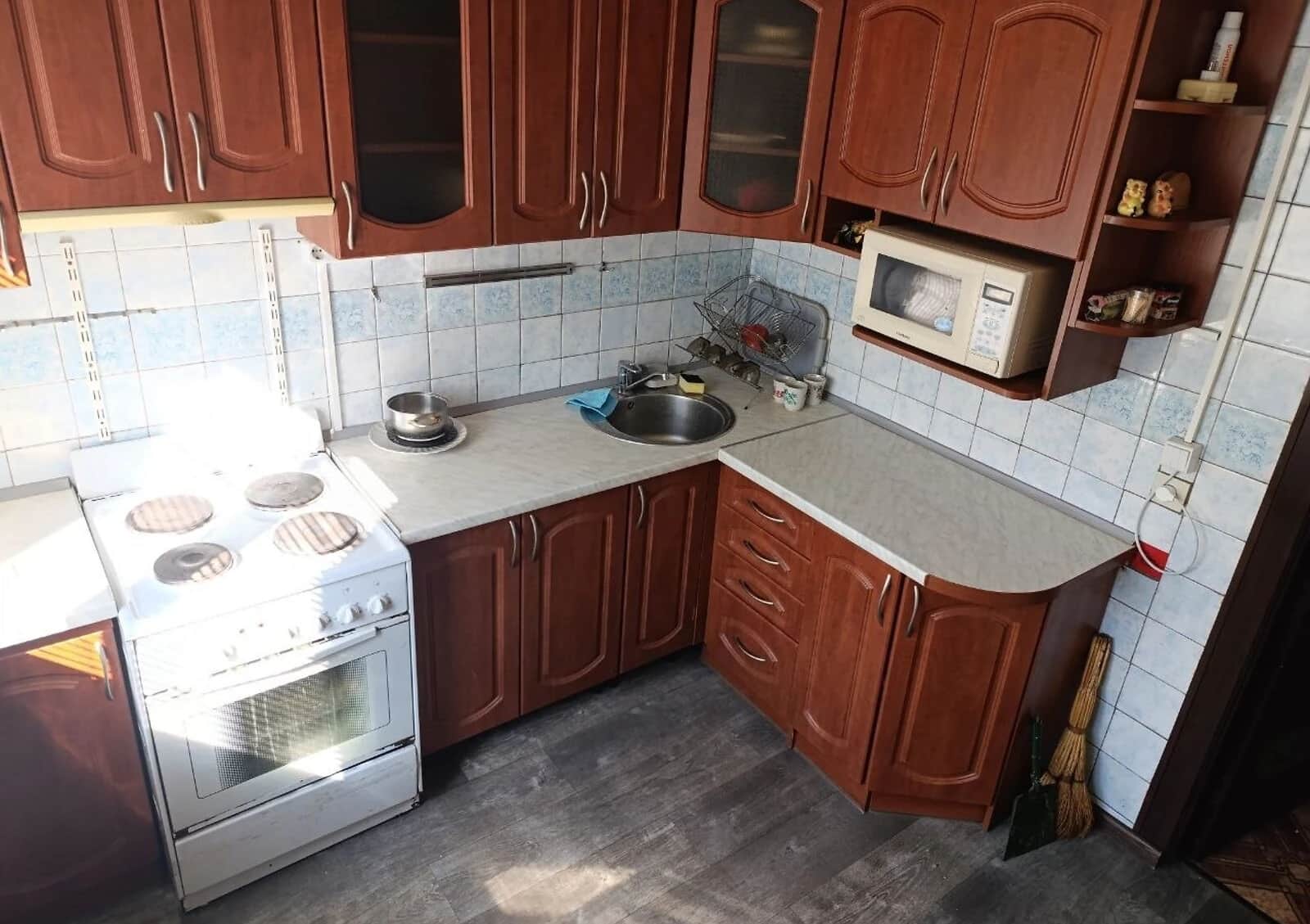 2-кімнатна квартира, Троєщина: євроремонт, інтернет без світла - фото 1