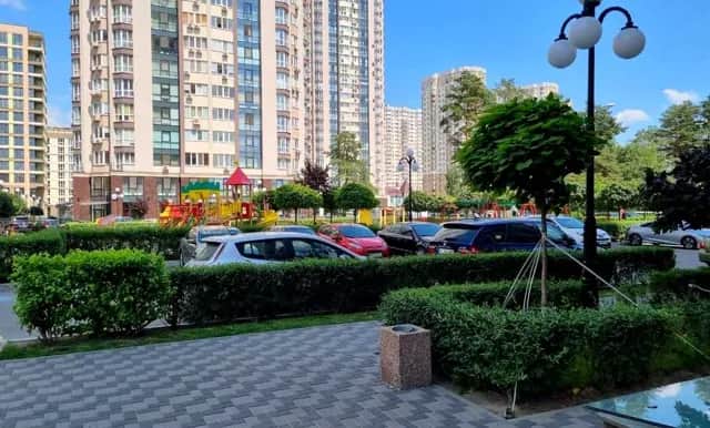 1-кімнатна квартира у ЖК Зелений квартал: генератор, паркінг - фото 2
