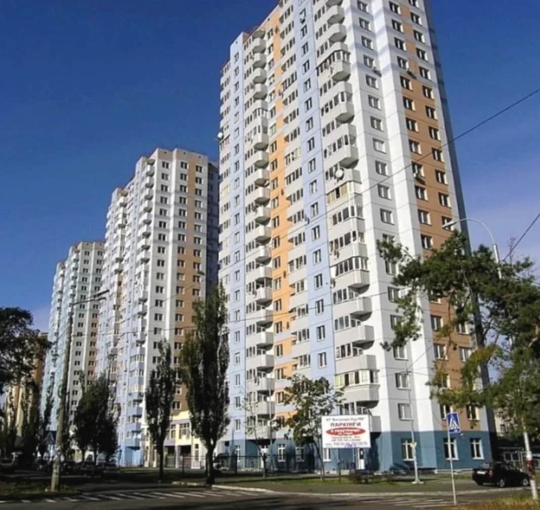 3-кімнатна квартира, Дніпровський: метро Чернігівська 5 хв, меблі й техніка - фото 2