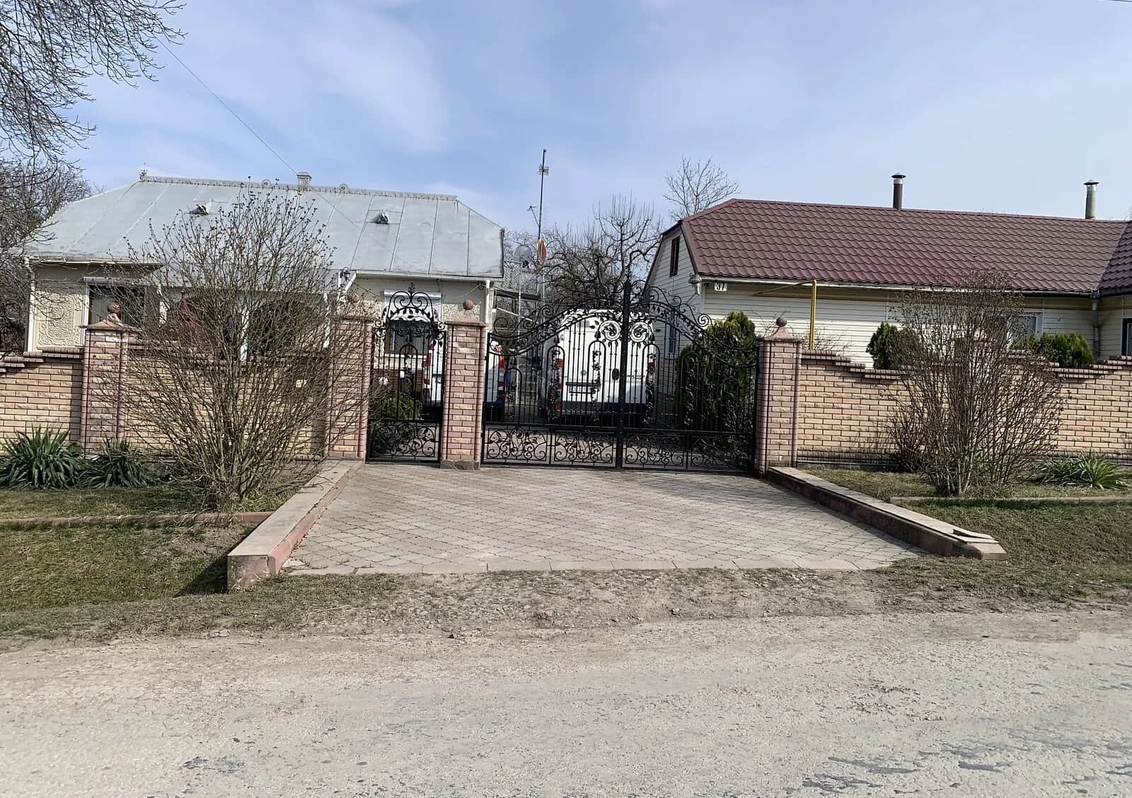 Будинок, Іванівці: гараж із підвалом, 15 соток, торг можливий - фото 1
