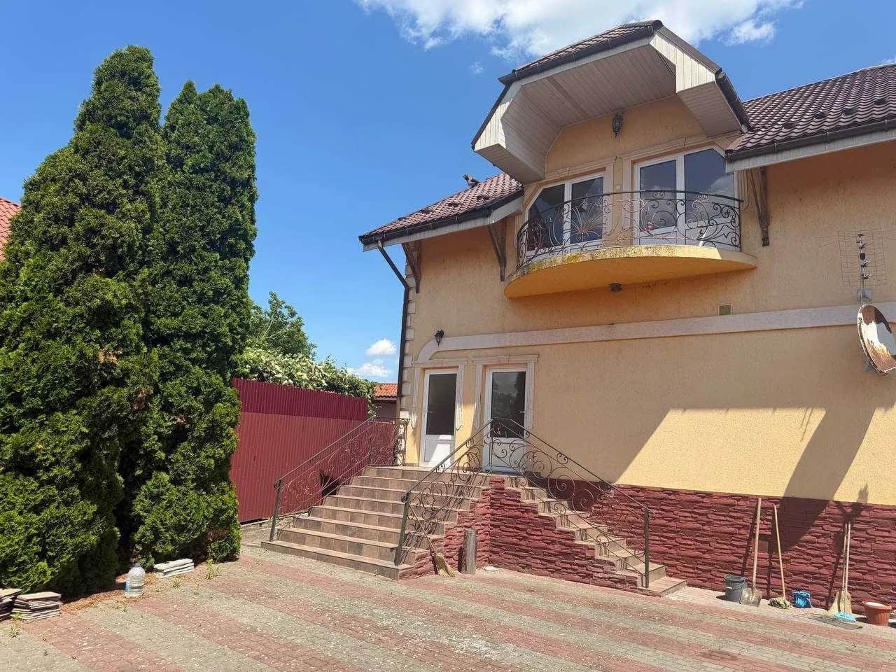 Будинок, Мала Добронь: діючий бар, житлова частина, гриль-зона - фото 1