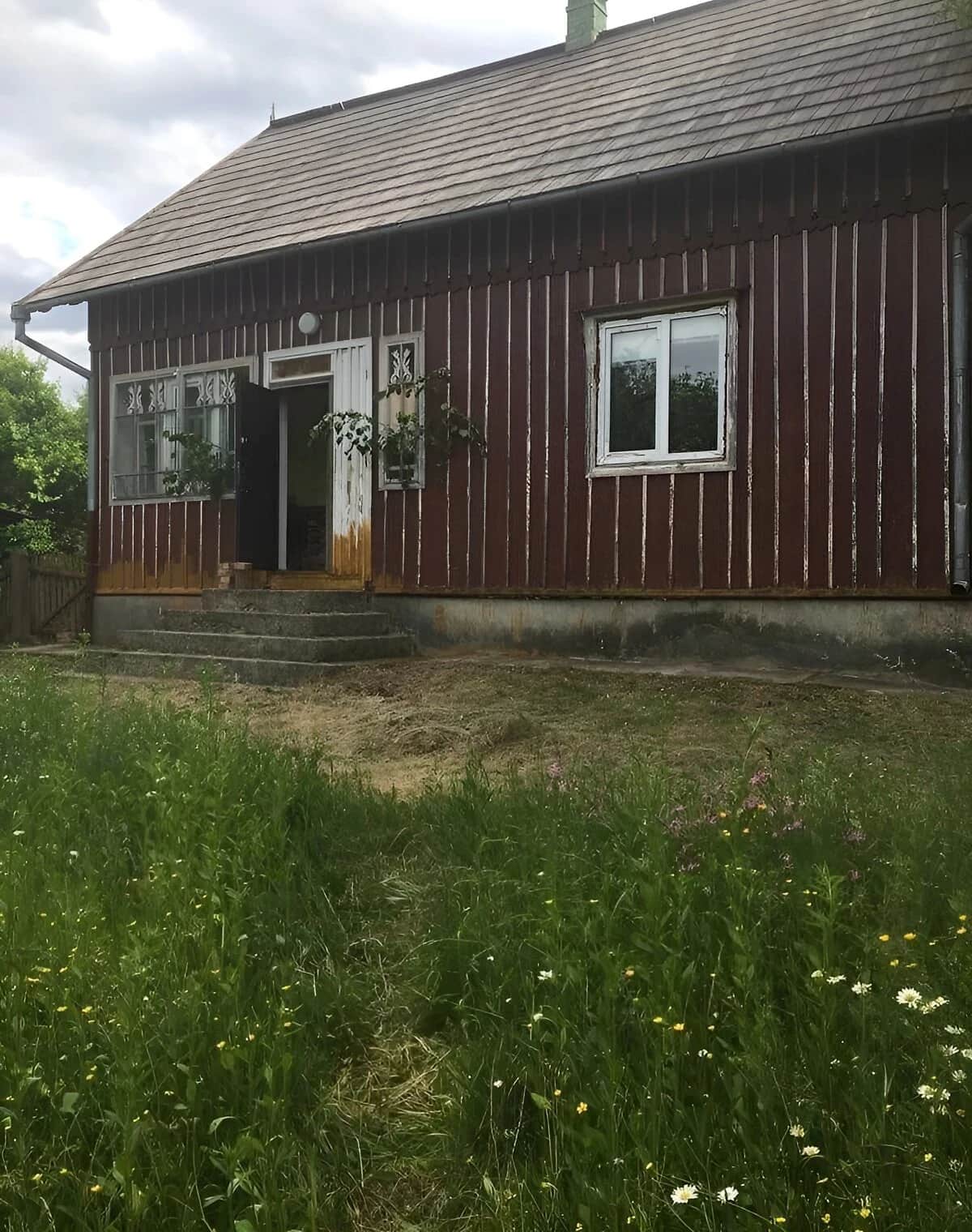 Будинок, Їжівці: пічне опалення, сад і господарські будівлі - фото 1