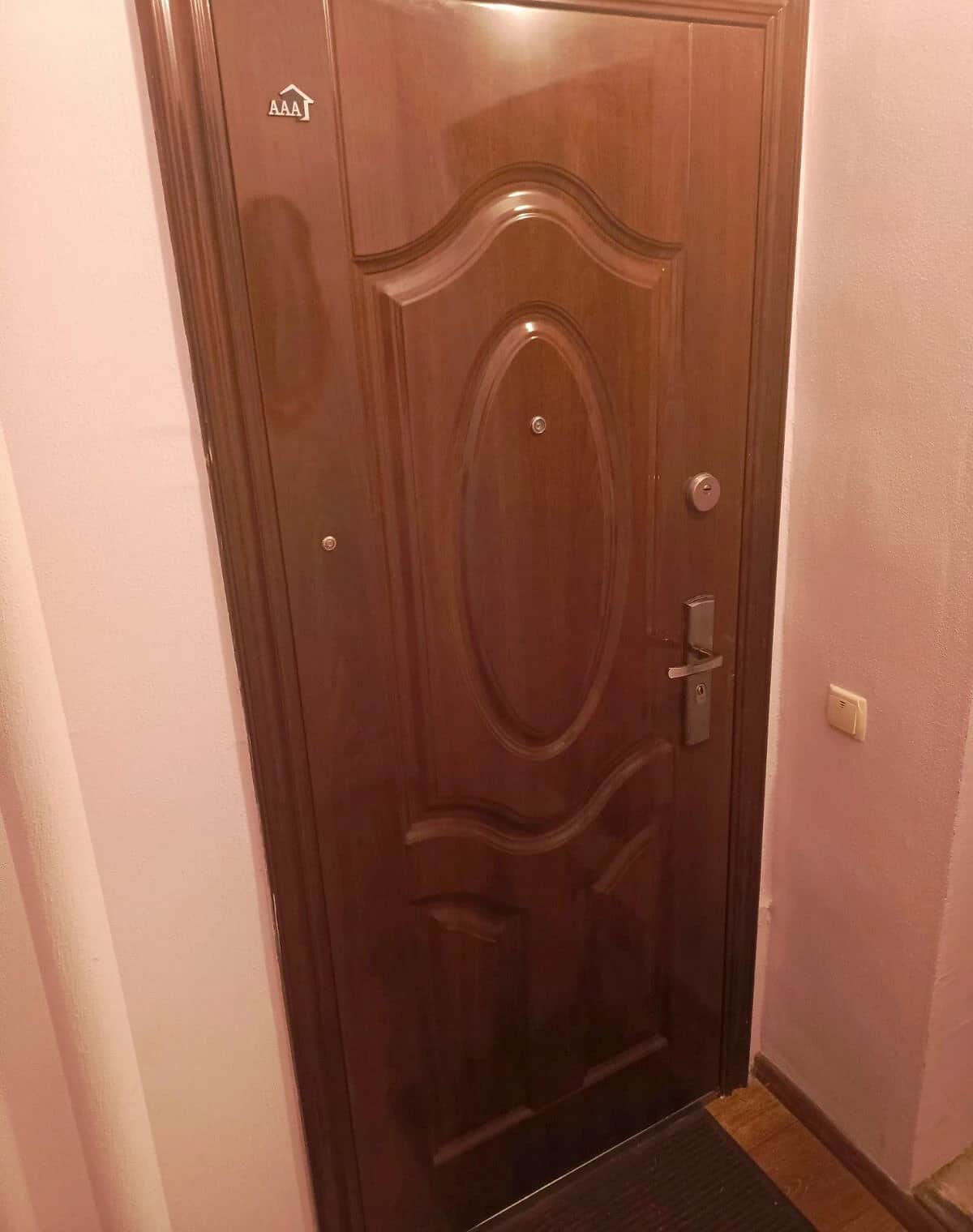2-кімнатна квартира, Таврійський: євроремонт, останній поверх - фото 2
