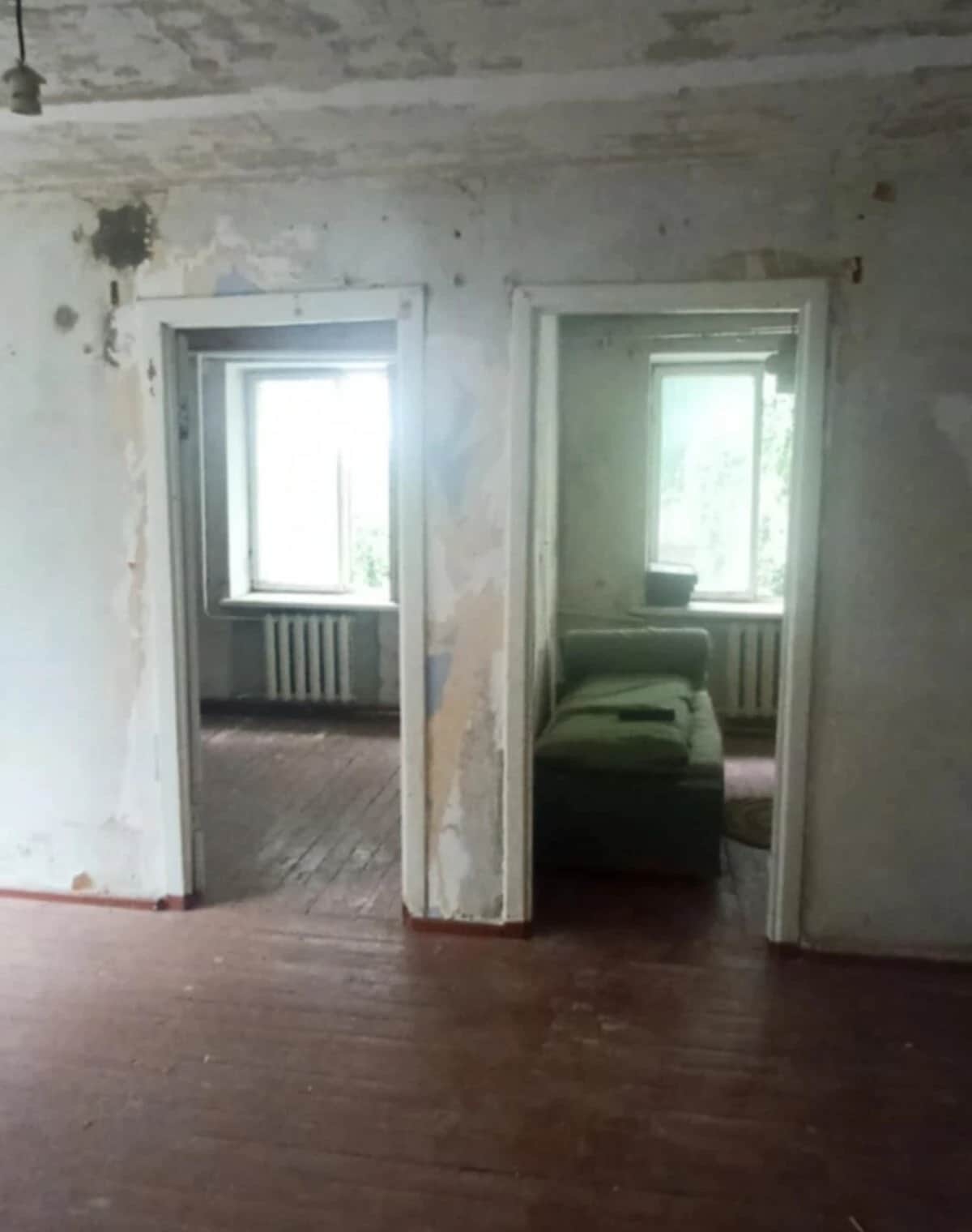 3-кімнатна квартира, Березна: без оздоблювальних робіт, цегляні стіни - фото 1