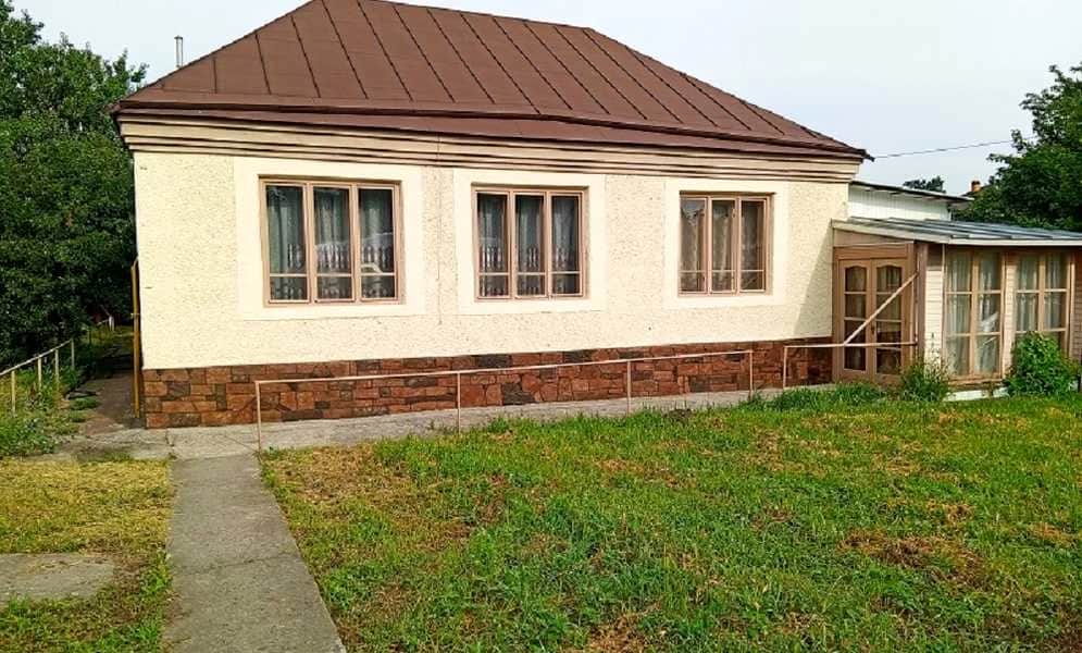 Будинок, Бориспіль: гараж, гостьовий будинок 60 м², підземний підвал - фото 1