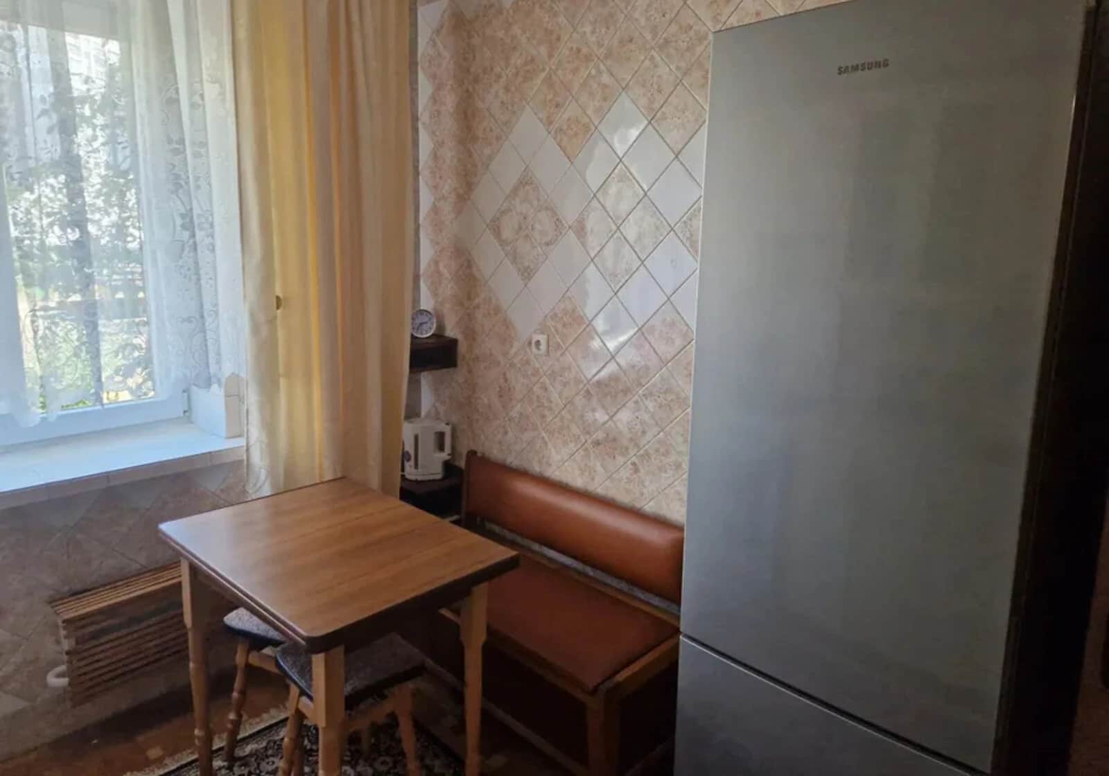 3-кімнатна квартира, Позняки: вода й опалення без світла, роздільний санвузол - фото 1
