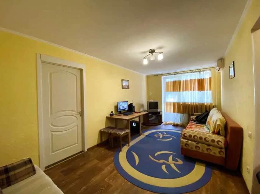 2-кімнатна квартира, Ліски, 1КП: меблі та техніка, парк поруч - фото 1