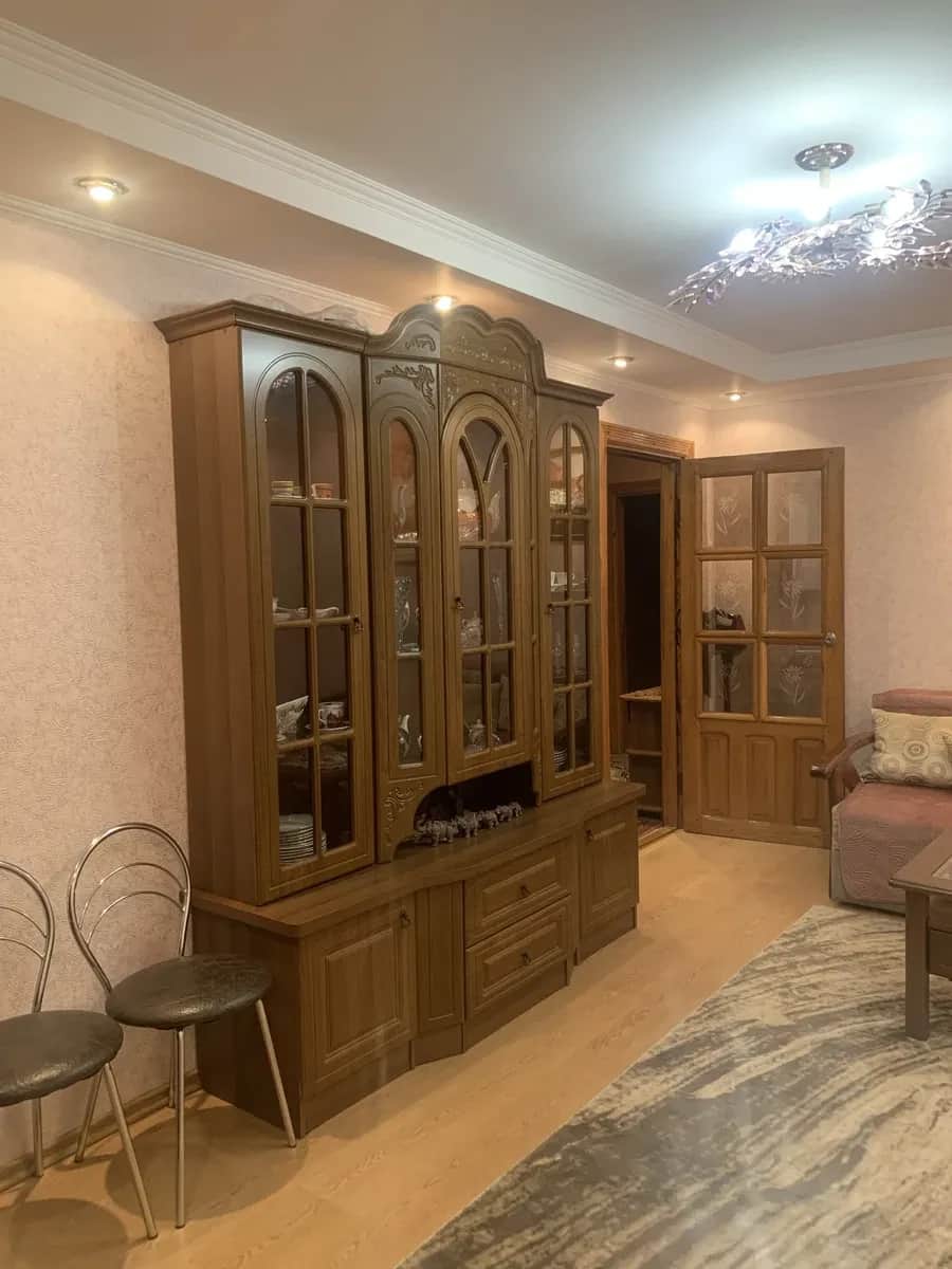 3-кімнатна квартира, Польова: автономне опалення, під бізнес - фото 1