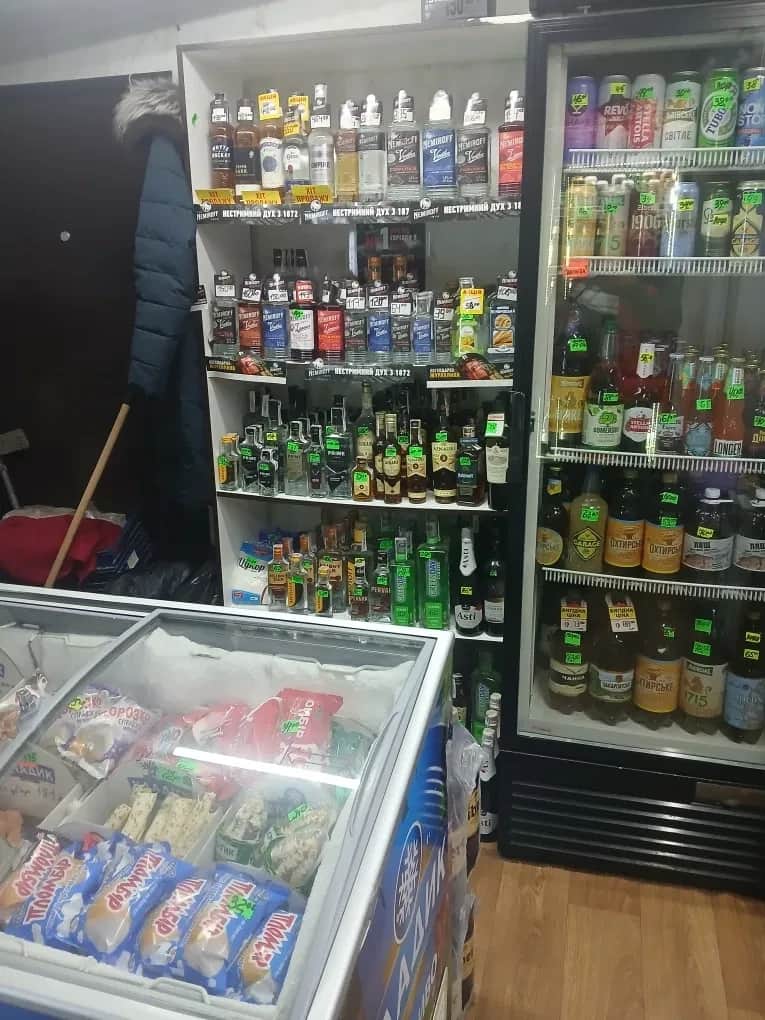Павільйон, Хтз: прохідне місце, біля зупинок маршрутного транспорту - фото 2