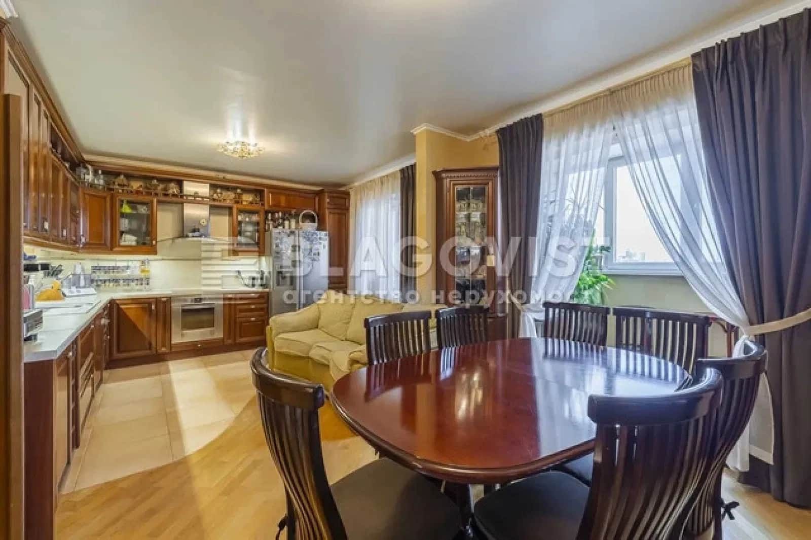 5-кімнатна квартира, Дарницький: дві квартири, гардероб-укриття, паркінг - фото 1
