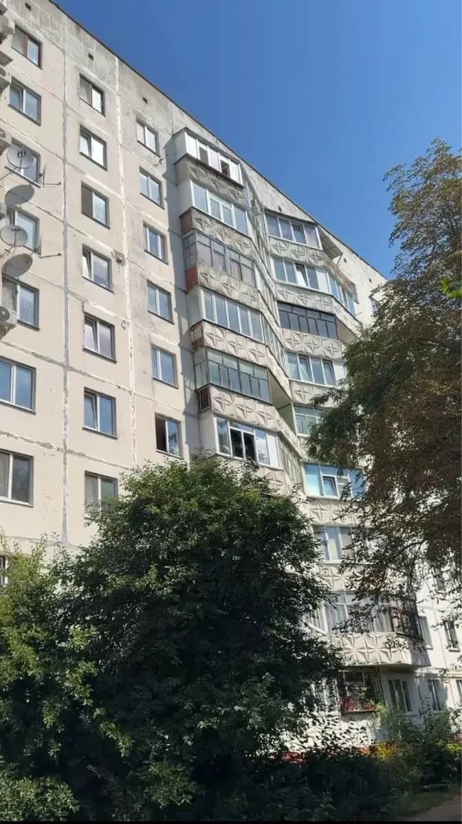 2-кімнатна квартира, Рокосовського: роздільні кімнати, ТЦ «ГОЛЛІВУД» 10 хв - фото 1